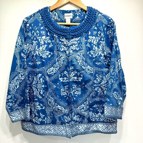 Chico’s Blue & Metallic Silver Beaded Lace Neckline 3/4 Sleeve Cotton Jacket 1/M - Picture 1 of 15
